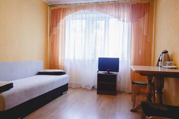 Фото номера Стандартный одноместный номер Отель Hotel Svetlogorsk JBIK г. Светлогорск 3